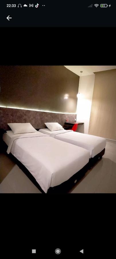 Готель Cendana Coliving Solo Baru Екстер'єр фото
